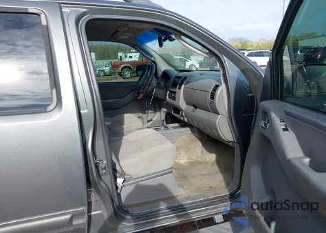 2005 Nissan Frontier Le z USA, uszkodzony, nr VIN 1N6AD07U25C445408